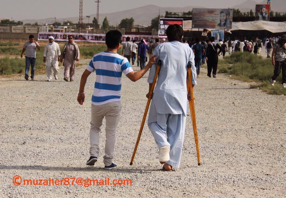 شهدای جنبش روشنايی نهال نوپای دموﻛﺮاسی را با خون خويش آبياری و پاسداری كردند